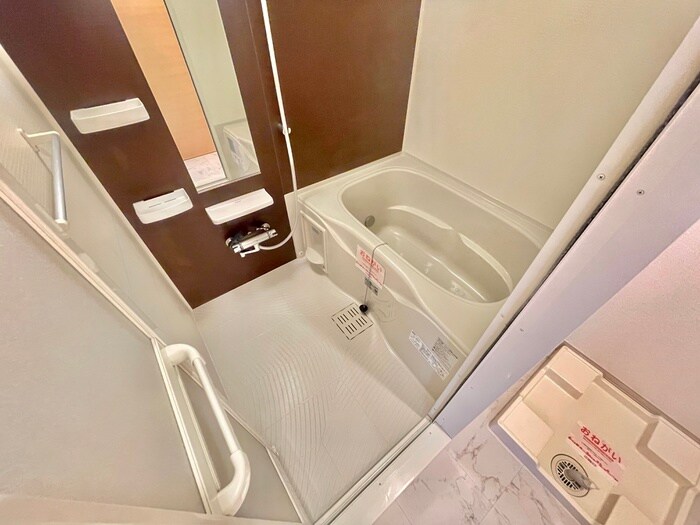 物件内観写真8　(バス／シャワールーム等)