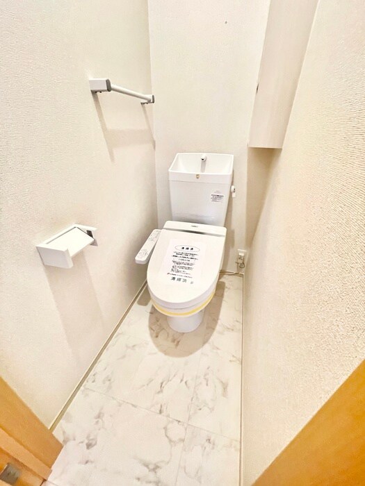 物件内観写真10　(トイレ)