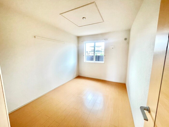 物件内観写真16　(内観写真)