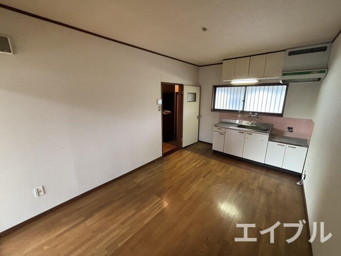 物件内観写真7　(居室)