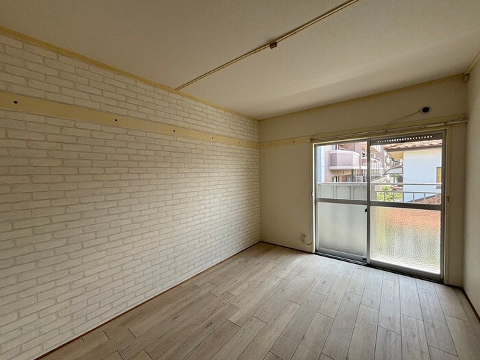 物件内観写真9　(居室)