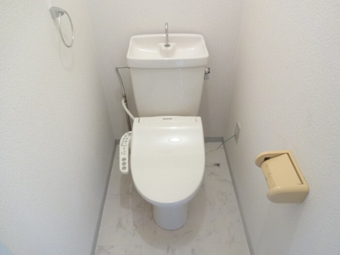 物件内観写真7　(トイレ)