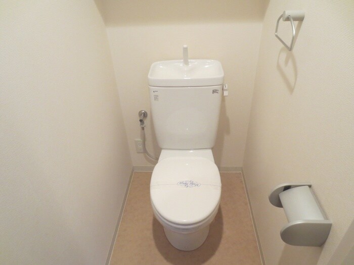 物件内観写真13　(トイレ)