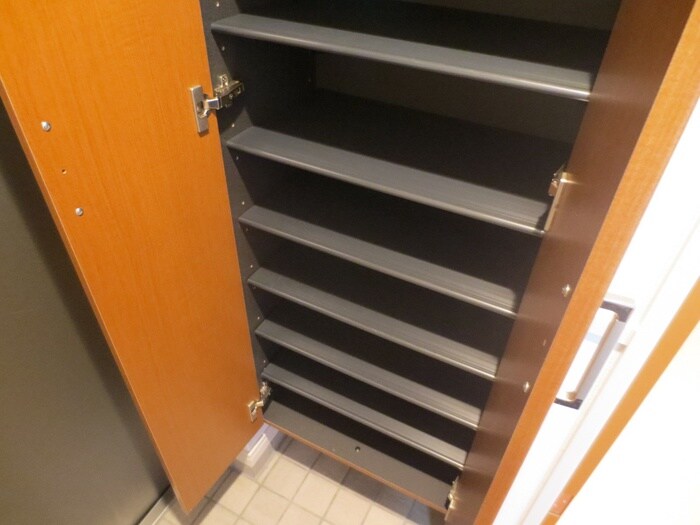物件内観写真16　(靴箱)