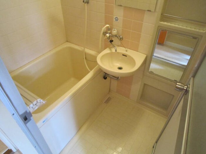 物件内観写真7　(バス／シャワールーム等)