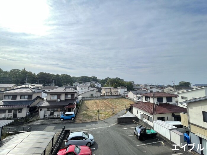 物件内観写真15　(室内からの展望)