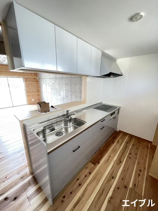 物件内観写真8　(キッチン)