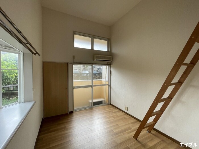 物件内観写真7　(居室)