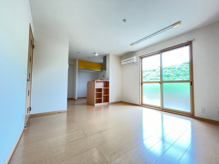 物件内観写真5　(居室)