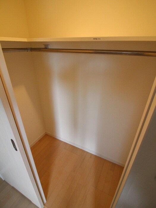 物件内観写真10　(収納)