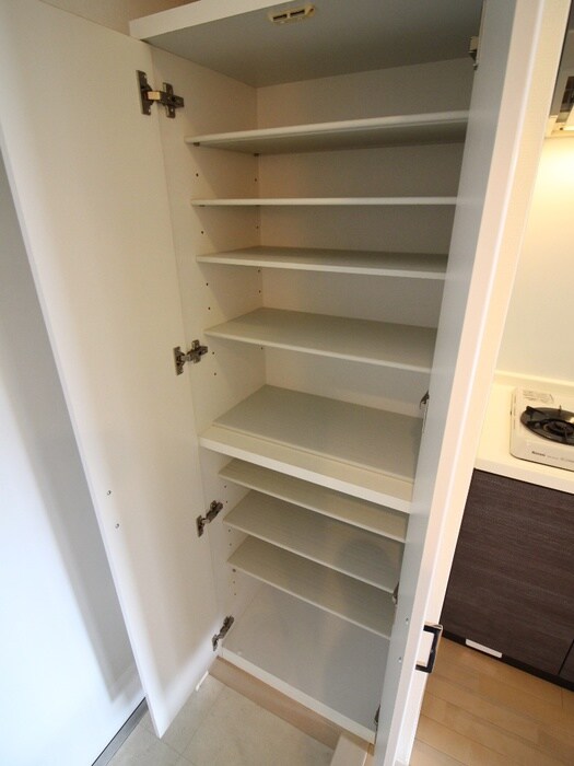 物件内観写真11　(靴箱)