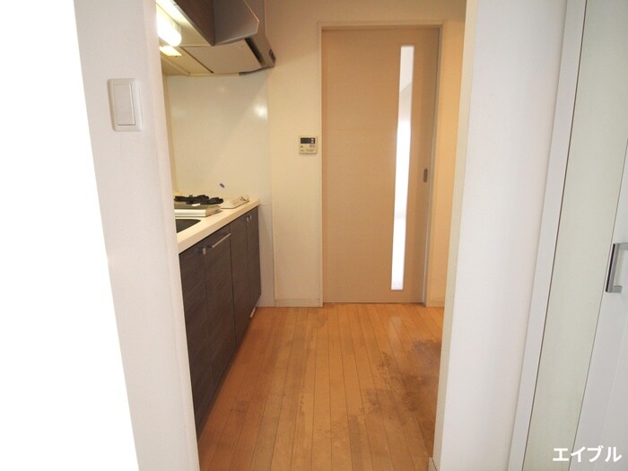 物件内観写真16　(廊下)