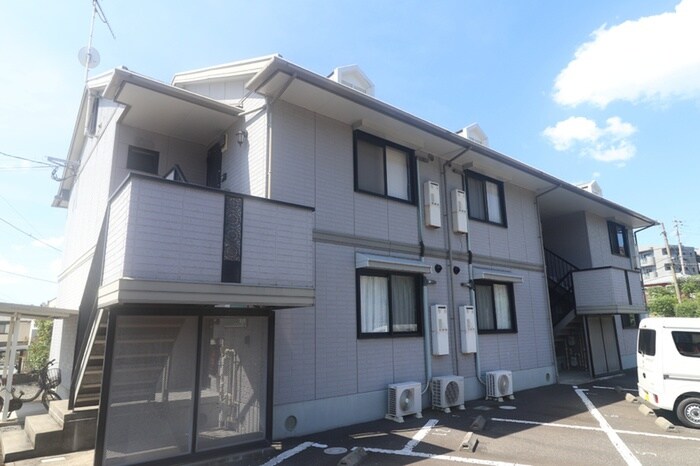 セジュール上野の物件外観写真