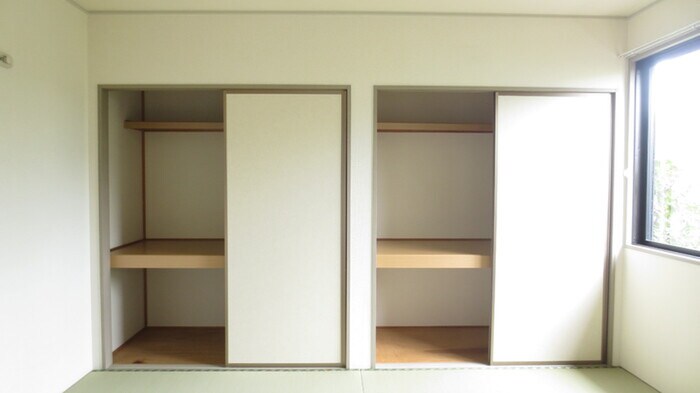 物件内観写真13　(収納)