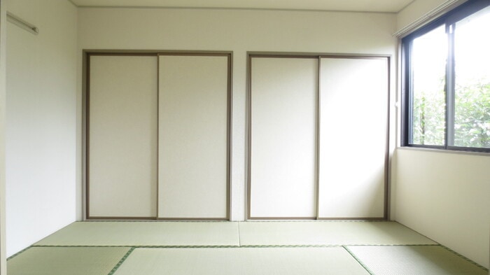 物件内観写真18　(居室)