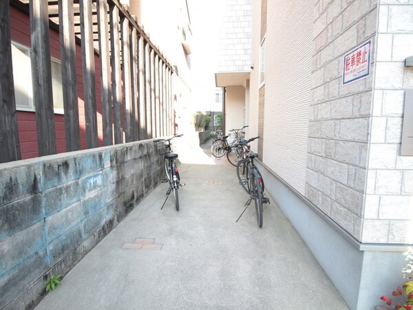 駐輪場