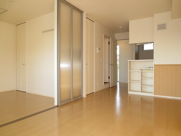 物件内観写真7　(居室)