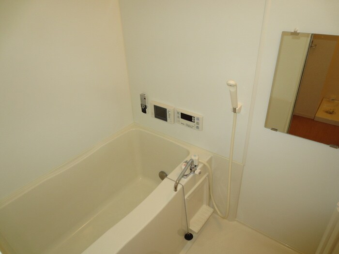 物件内観写真11　(バス／シャワールーム等)