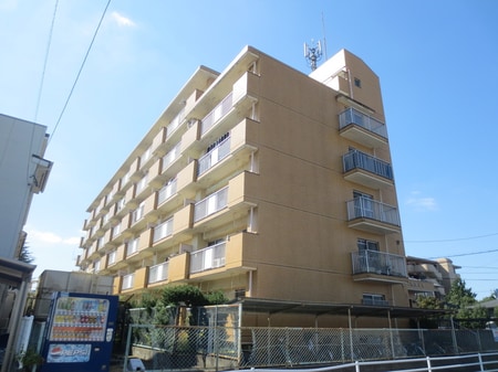 勝山ビル外観写真