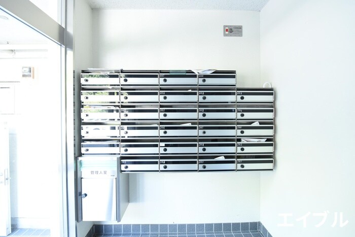 物件外観写真6　(建物設備)