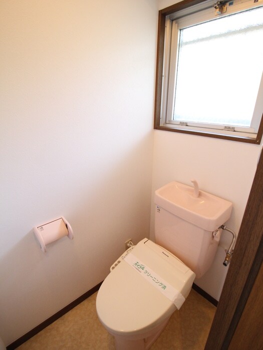 物件内観写真11　(トイレ)