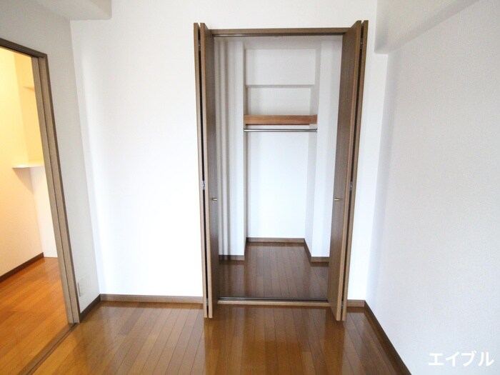 物件内観写真11　(収納)