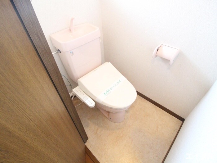 物件内観写真14　(トイレ)