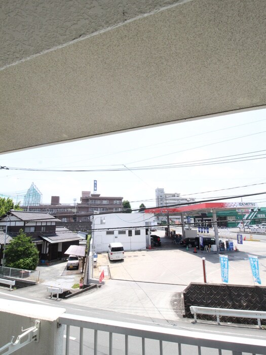 物件内観写真15　(室内からの展望)