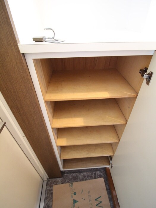 物件内観写真17　(靴箱)