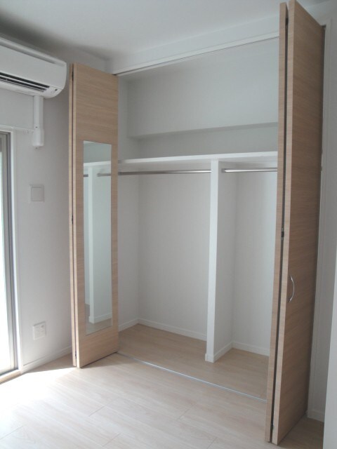 物件内観写真13　(収納)