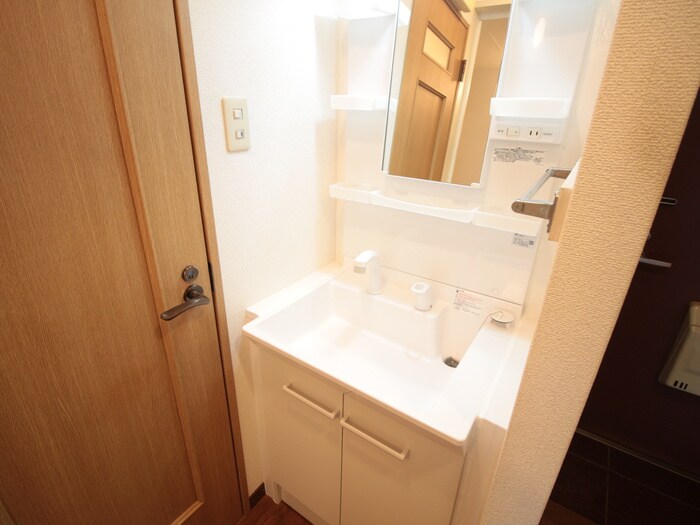 物件内観写真12　(洗面)