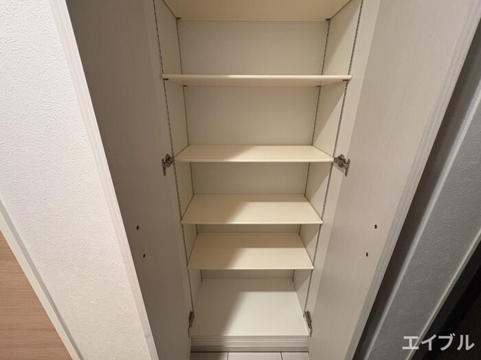 物件内観写真17　(靴箱)