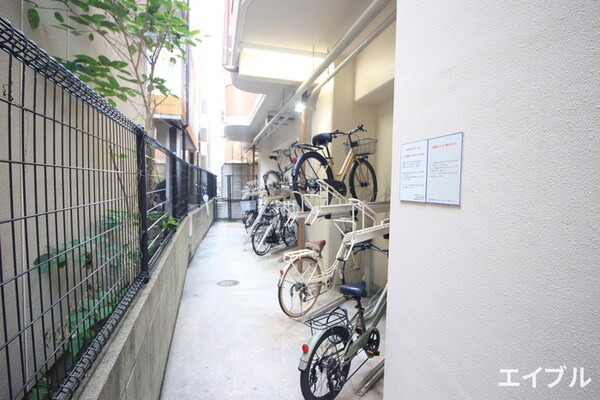 駐輪場