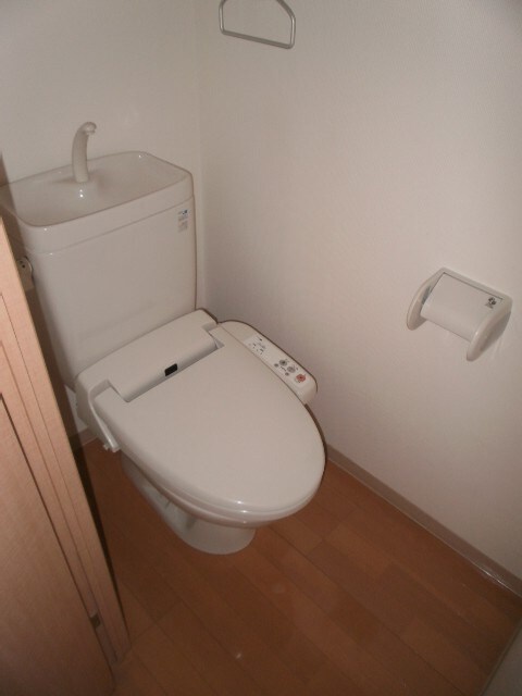 物件内観写真10　(トイレ)