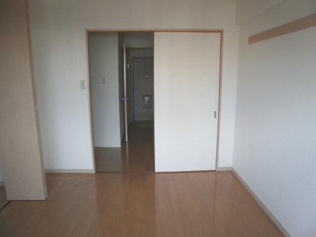 物件内観写真11　(居室)