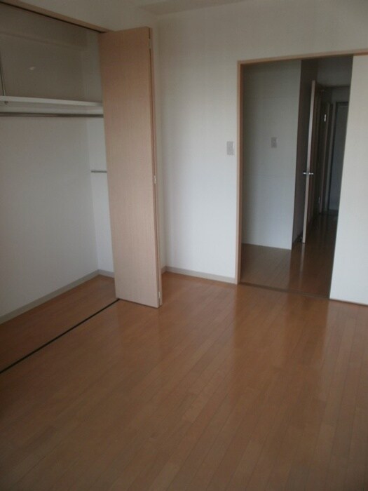 物件内観写真15　(居室)