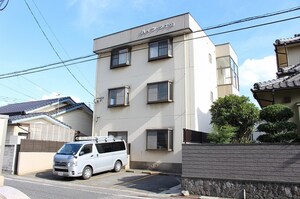 ハイツタナカ外観写真