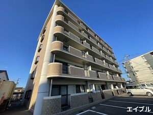 サンヒルズ花畑外観写真