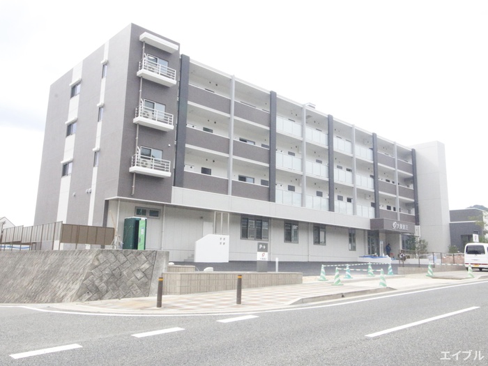 ラ．コンフィアンス