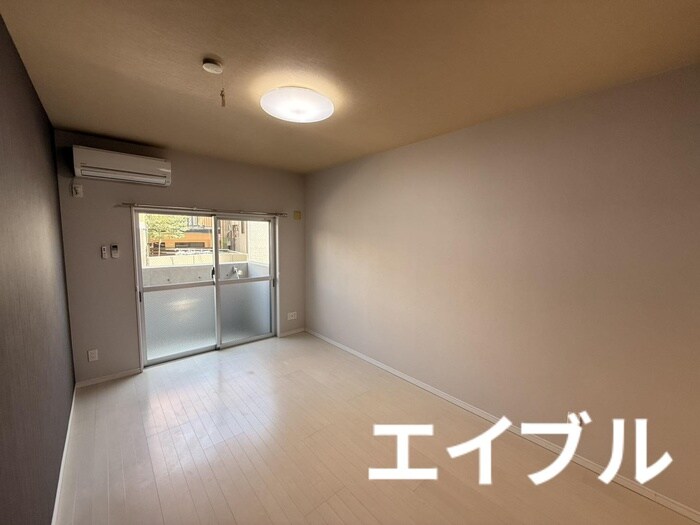 物件内観写真18　(居室)