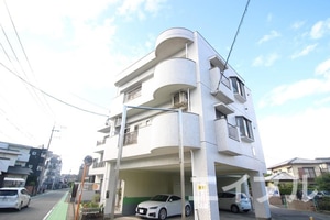 池の上ハイツ外観写真