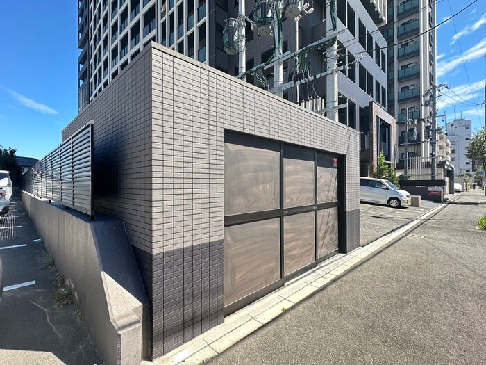 物件外観写真6　(建物設備)