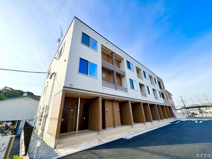 物件外観写真2　(外観写真)