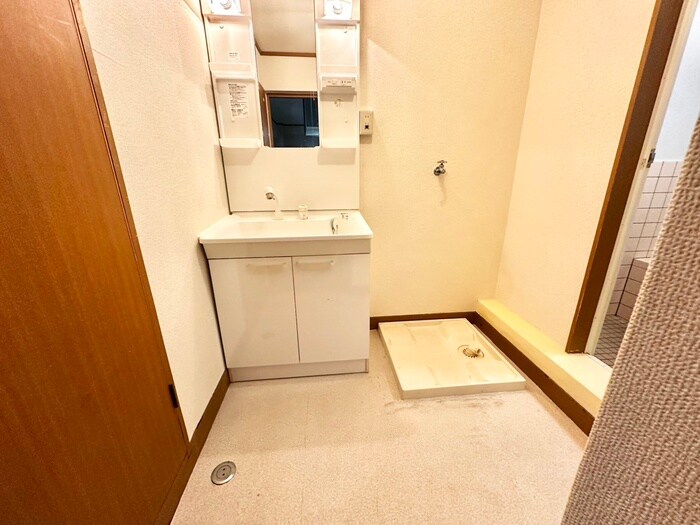 物件内観写真9　(洗面)