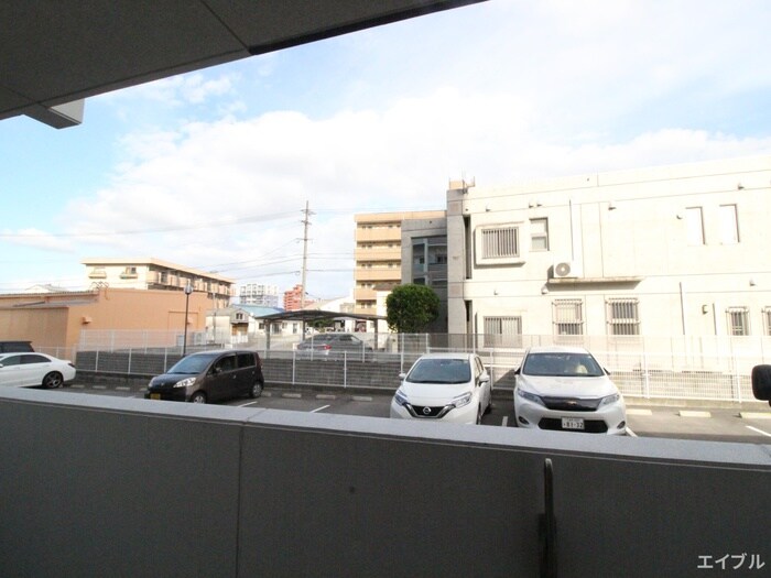 物件内観写真15　(室内からの展望)