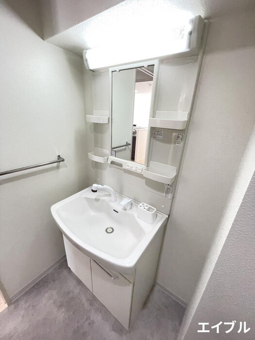 物件内観写真8　(洗面)