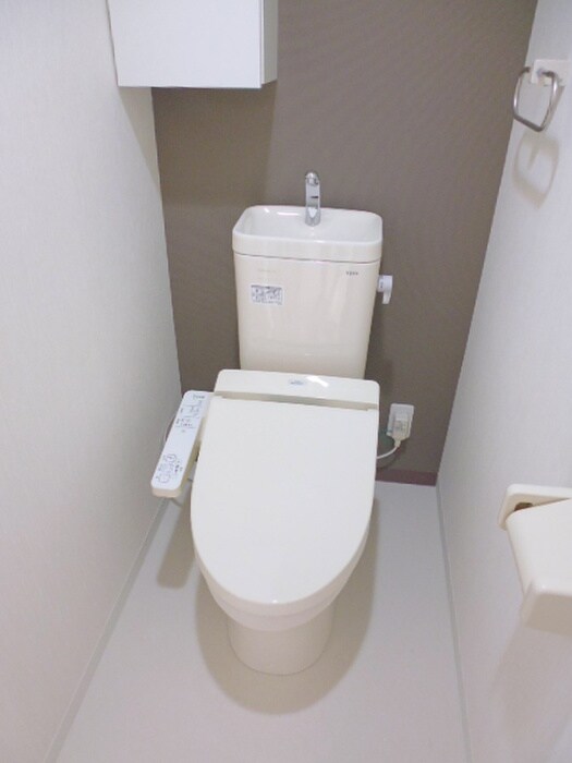 物件内観写真9　(トイレ)