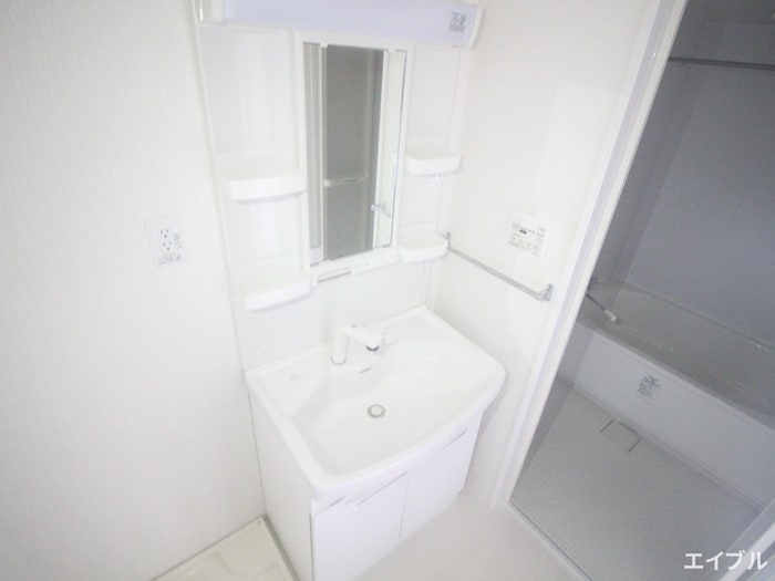 物件内観写真11　(洗面)