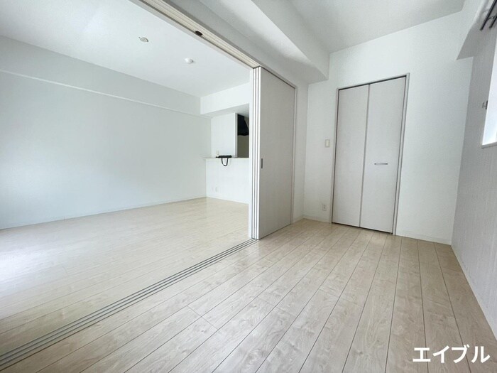 物件内観写真15　(居室)