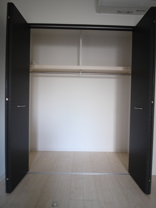 物件内観写真15　(収納)